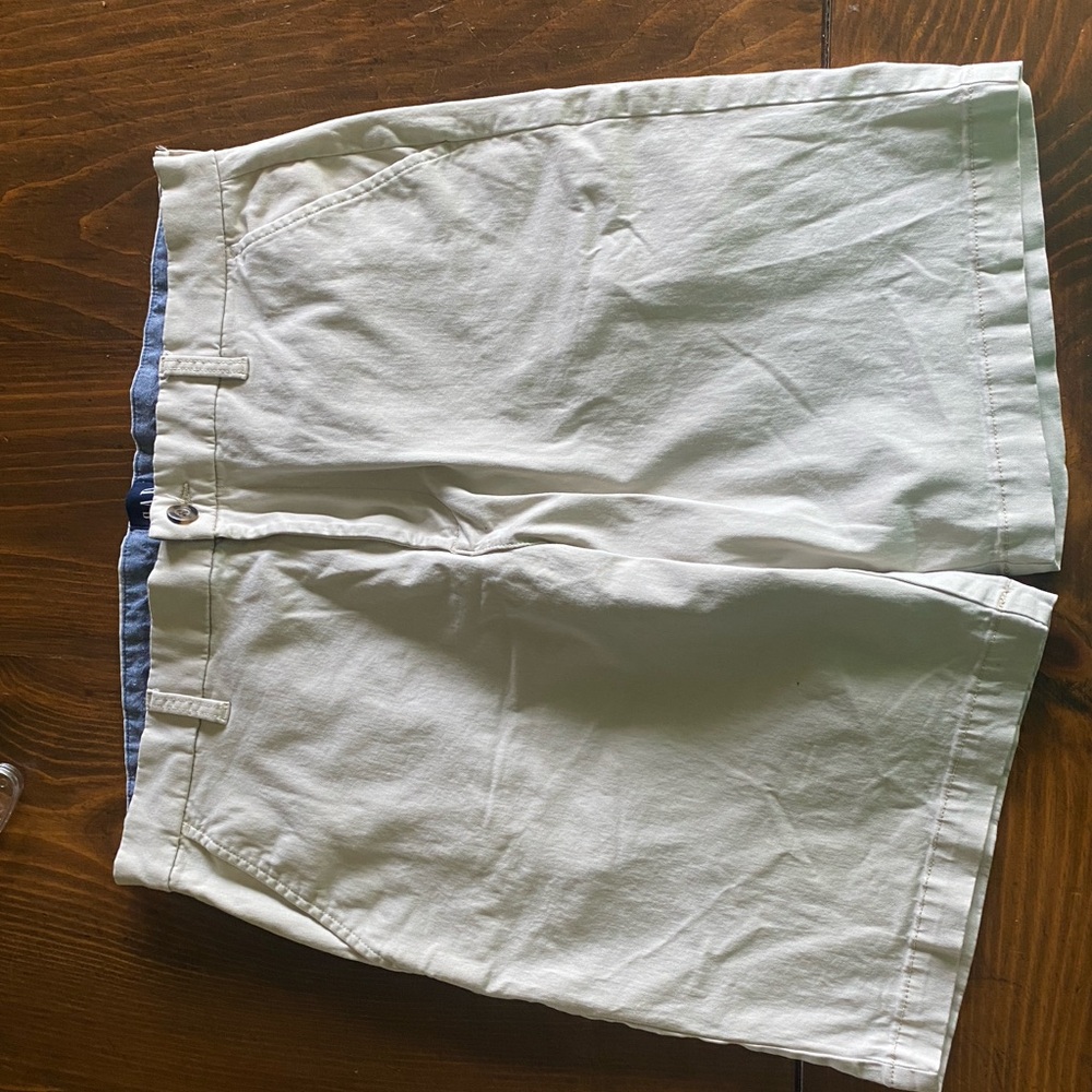 Gap Men’s Khaki Casual Shorts